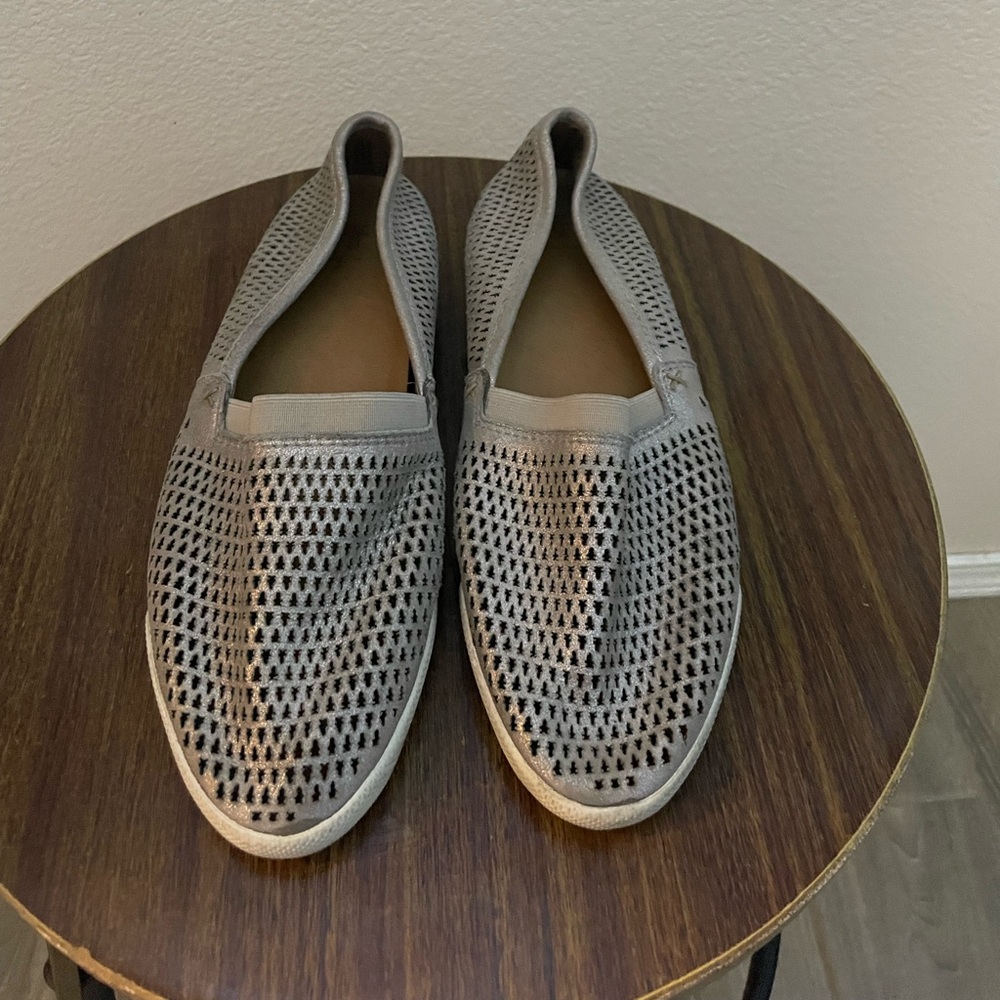 Frye Melanie slip size 8